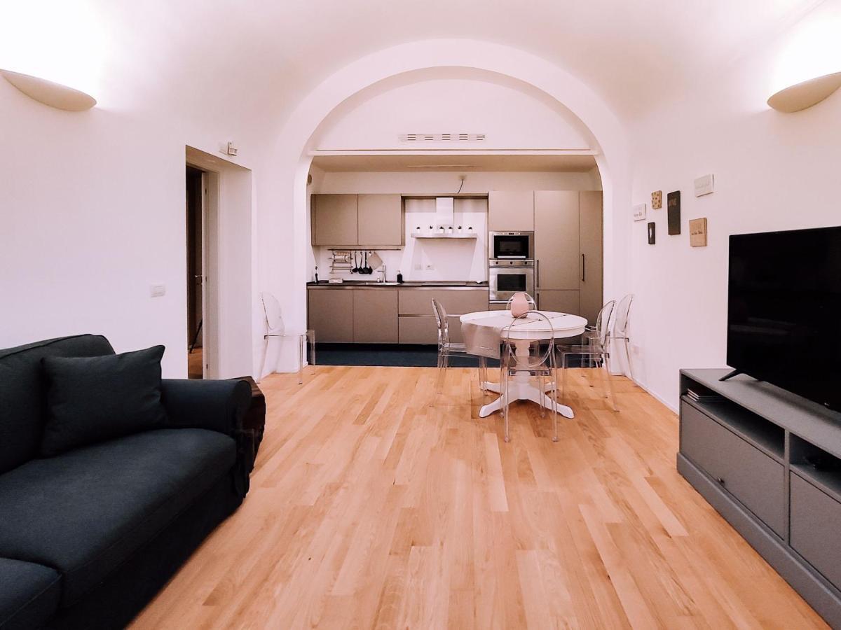 Appartamento Elegante Alle Due Torri By Wonderful Italy ボローニャ エクステリア 写真