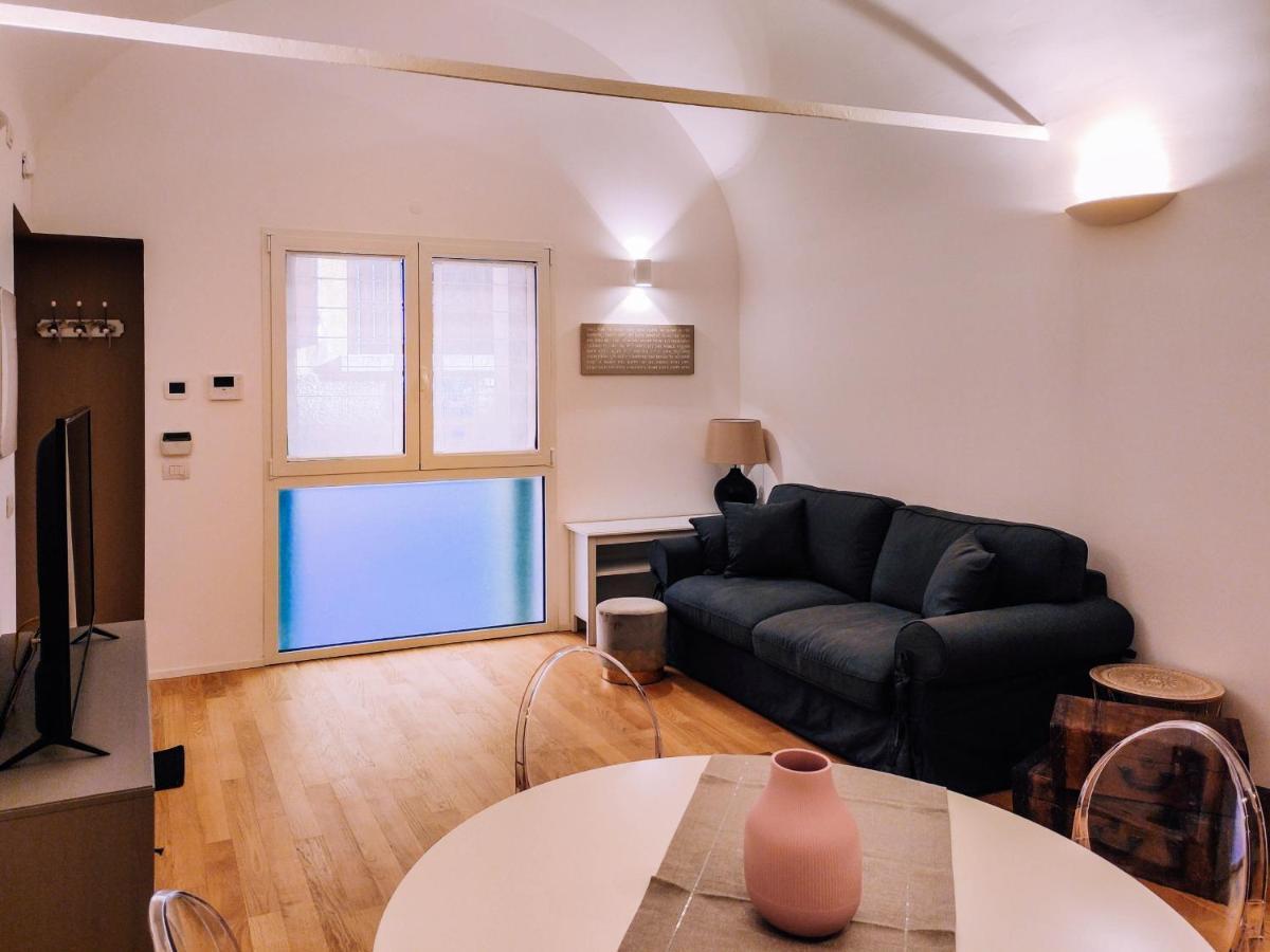 Appartamento Elegante Alle Due Torri By Wonderful Italy ボローニャ エクステリア 写真
